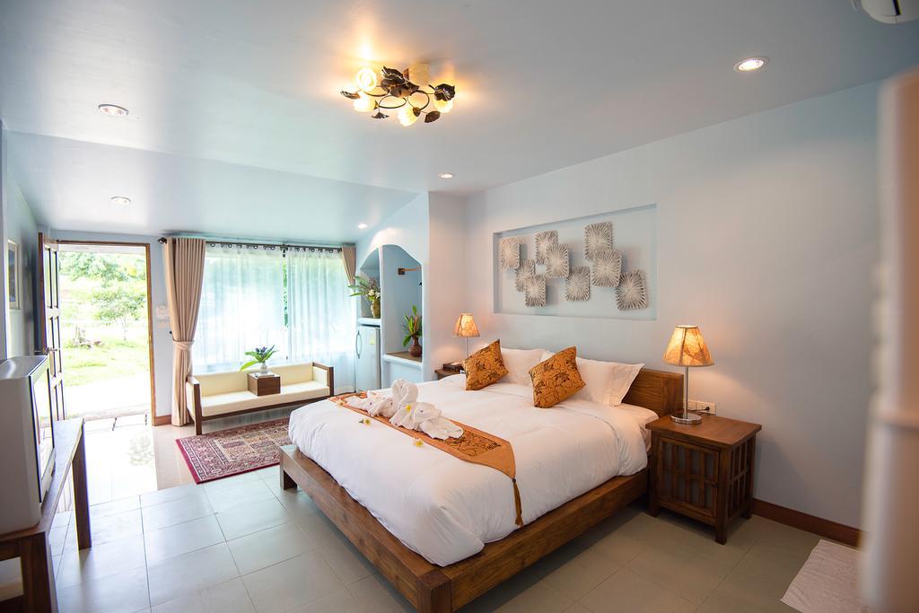 E-Outfitting Pai Resort Eksteriør billede