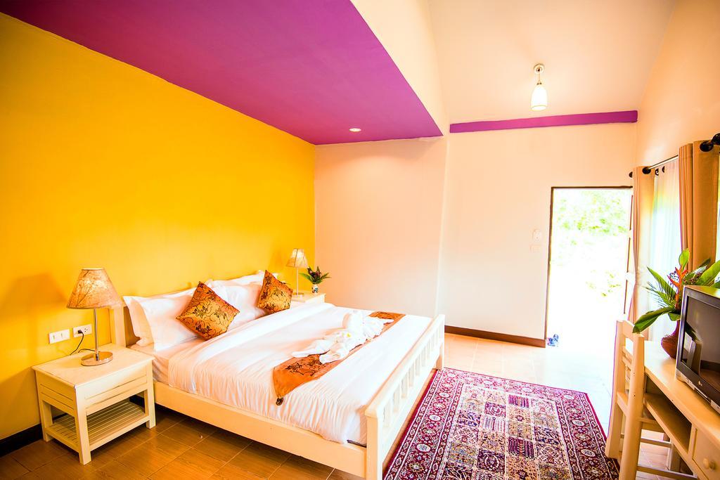E-Outfitting Pai Resort Eksteriør billede